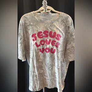 Gray and Pink Graphic T-Shirt